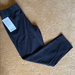 lululemon On the Fly Pant (6) **NWT**